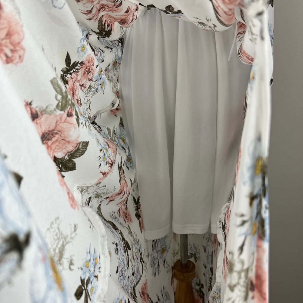 BALTIC BORN Maxi Dress Womens Large White Floral Belted‎ V-Neck Feminine Flowy L - Picture 4 of 16